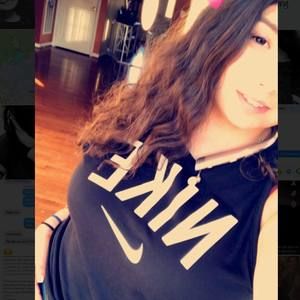 Meet your Posher, Mya